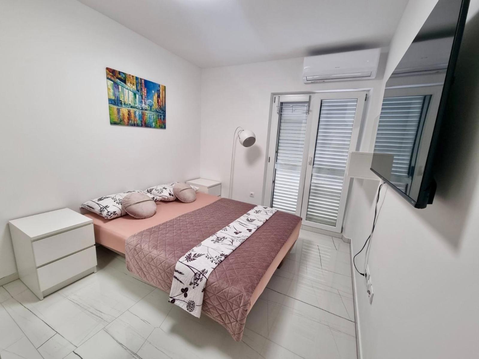 Luxury Apartment Antonija-Old Town ツァヴタット エクステリア 写真