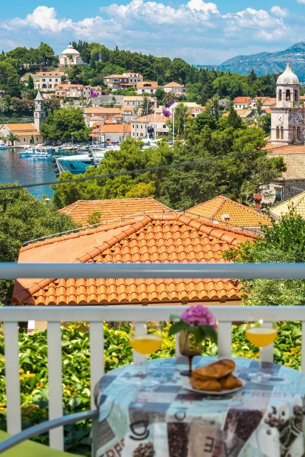 Luxury Apartment Antonija-Old Town ツァヴタット エクステリア 写真